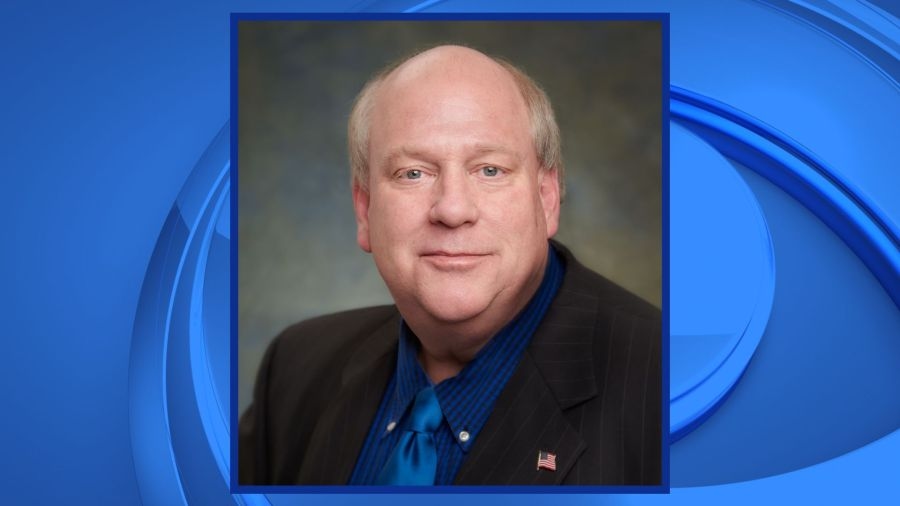 Officers: Manitowoc Alderman identified as driver killed after crash into building