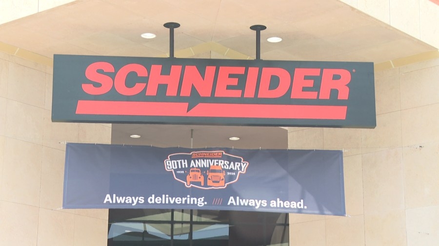 Schneider National celebrates 90th birthday with commemorative event in Green Bay