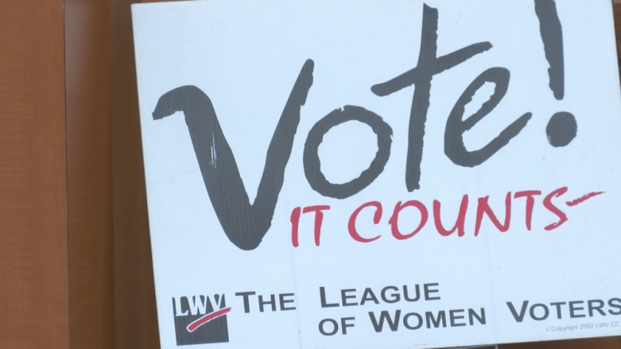 Manitowoc mayoral candidates participate in forum