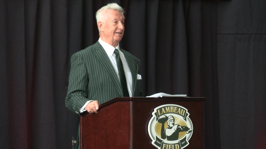Local 5's Tom Zalaski emcees event honoring volunteers throughout northeast Wisconsin