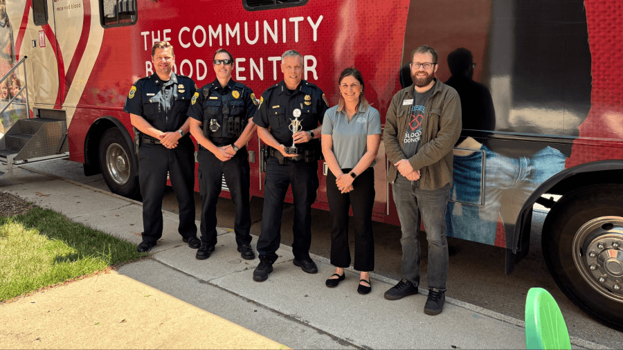 Green Bay Police narrowly win ‘Battle of the Badges' blood drive