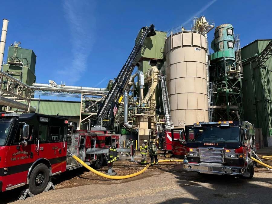 Multiple explosions, 30-foot flames seen at manufacturing plant in Wisconsin