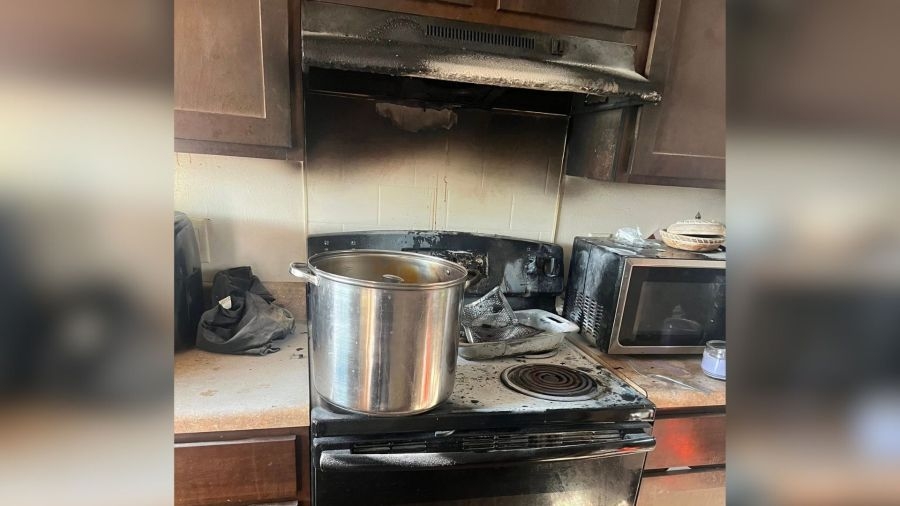 Fond du Lac Fire Rescue installs smoke detectors in apartment after stove fire