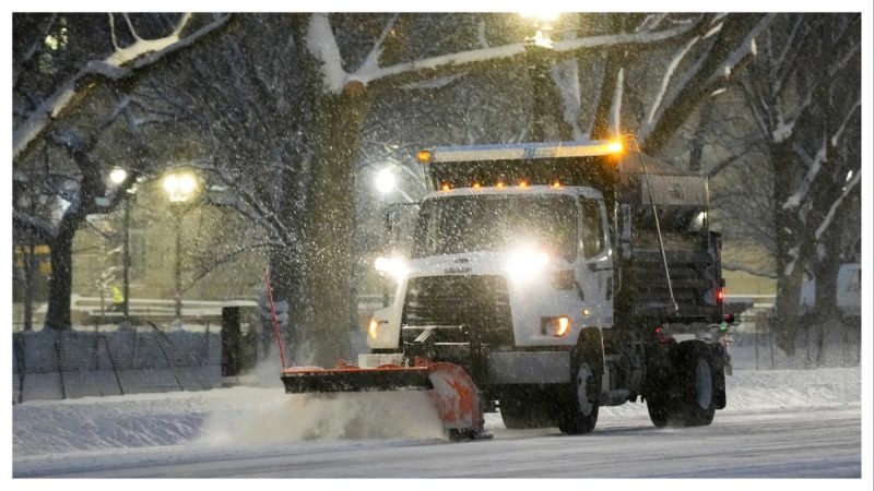 Northeast Wisconsin prepares for weekend snowstorm, officials readying trails, plows