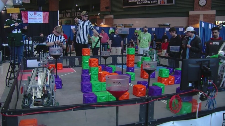 Lambeau Field Atrium hosting Vex Robotics Challenge