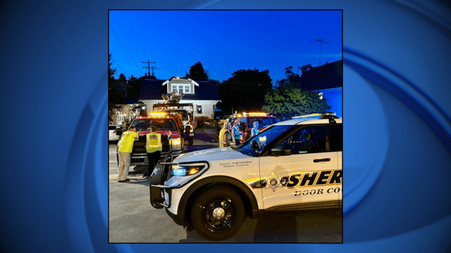 Door County Sheriff's Office helps during relocation of an entire house