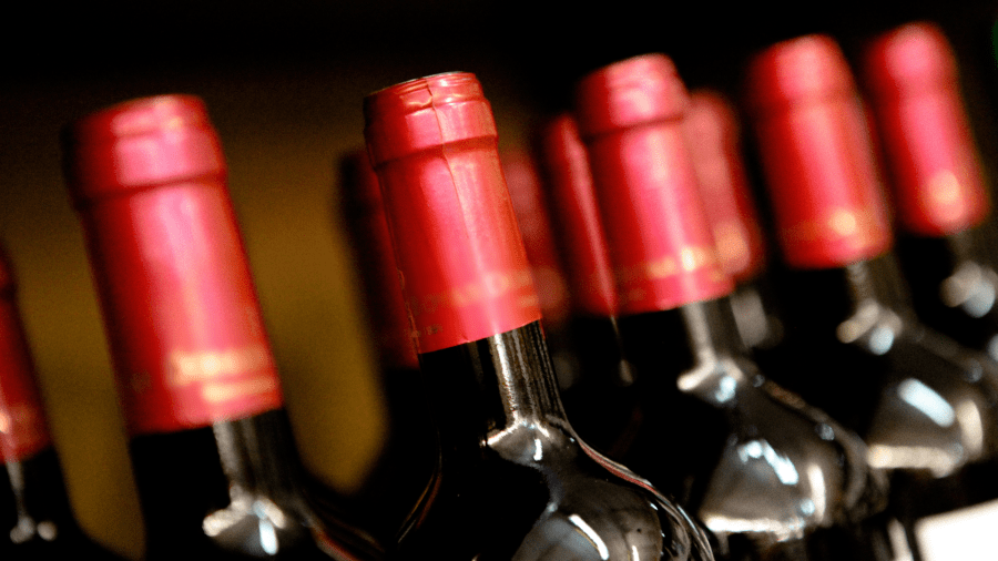 Application for Class B liquor license in Green Bay open upon release