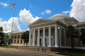 Florida Circuit Judge to resign after probe