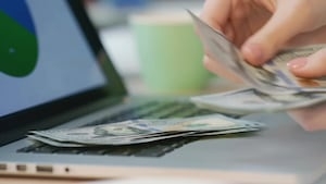 Florida Senate tees up $1.83 billion tax cut proposal amid economic uncertainty