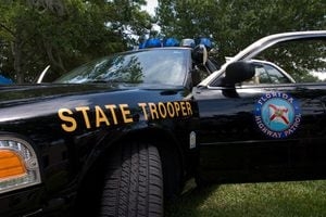 1 dead, 1 seriously injured in Lake County crash