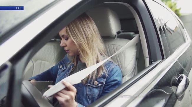 April is Distracted Driving Awareness Month; how YOVASO helps to educate teen drivers