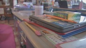25 Investigates: ‘It's a crisis' Massachusetts kids wrestling with reading