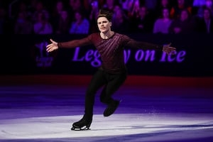 Stars on Ice shows to feature skater whose parents died in DC crash. Here's what you need to know