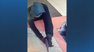 Police searching for suspect who robbed Wareham restaurant at gunpoint