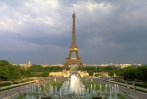 American woman traveling through Mass. group in custody after newborn thrown from Paris hotel window