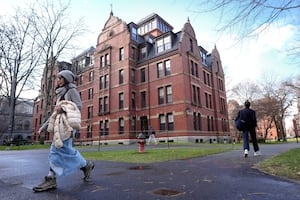 Trump administration to cancel all remaining federal contracts with Harvard University, report says