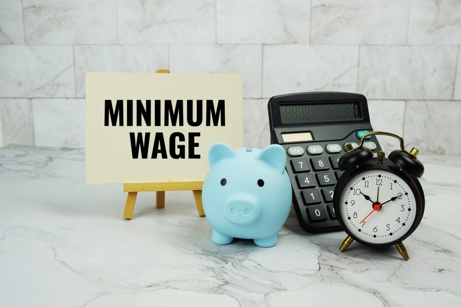 Bill to raise North Carolina minimum wage filed by House Democrats
