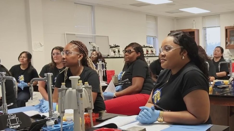 North Carolina A&T State University provides biotechnology resources for teachers in the Triad