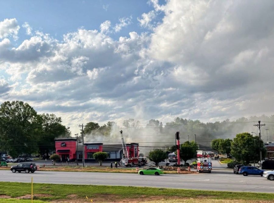 Fire breaks out at Coach's in Wilkesboro with employees, patrons inside