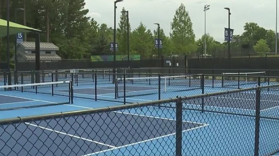 Burlington debuts new pickleball complex