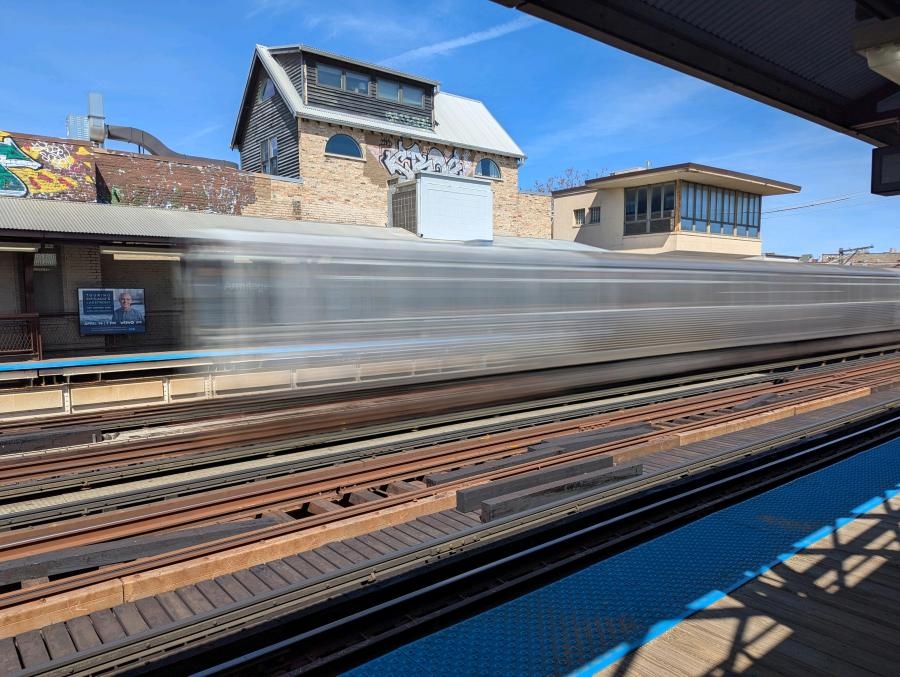 CTA hosts pop-up events to solicit rider feedback