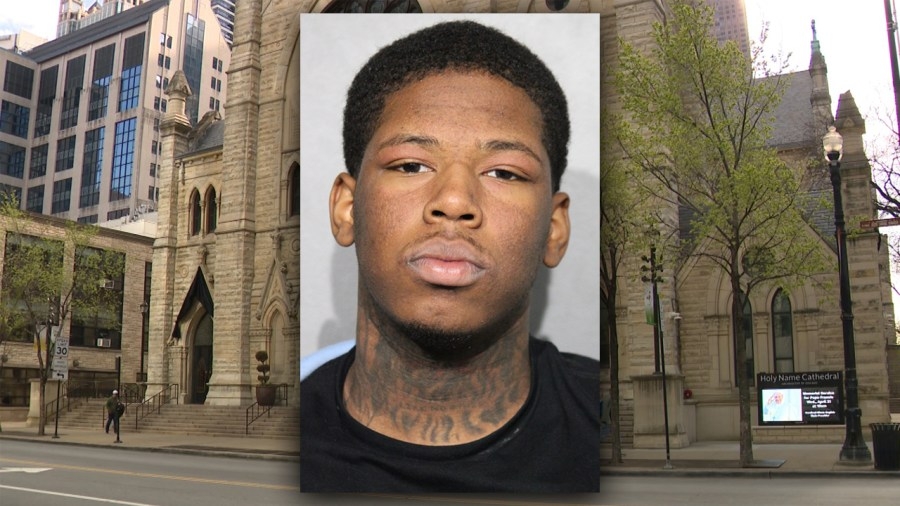 Man fought priest outside Chicago church during carjack attempt: prosecutors