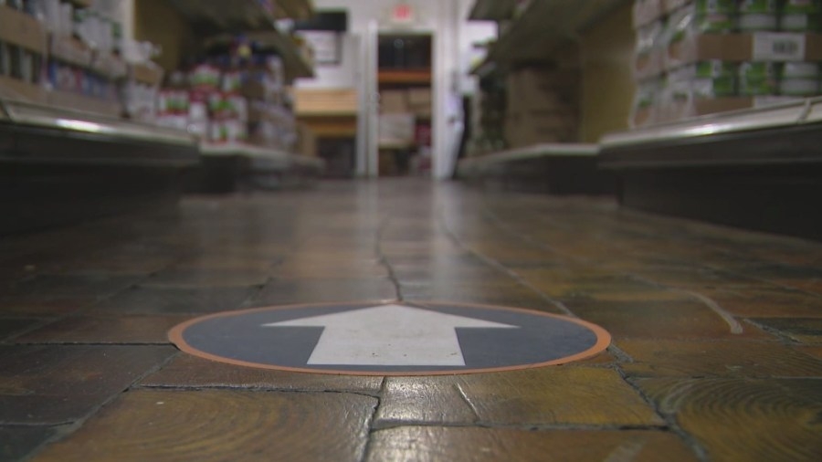 Chicago area food pantries brace for SNAP funding cuts