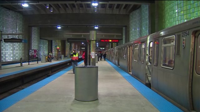 Man found dead on Blue Line train at O'Hare