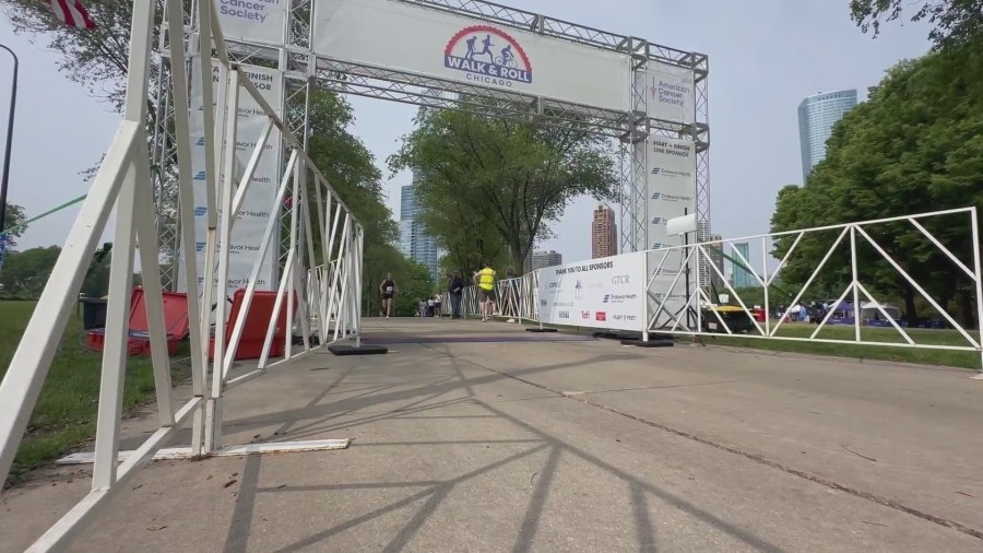 American Cancer Society raises $400,000 with Walk & Roll event