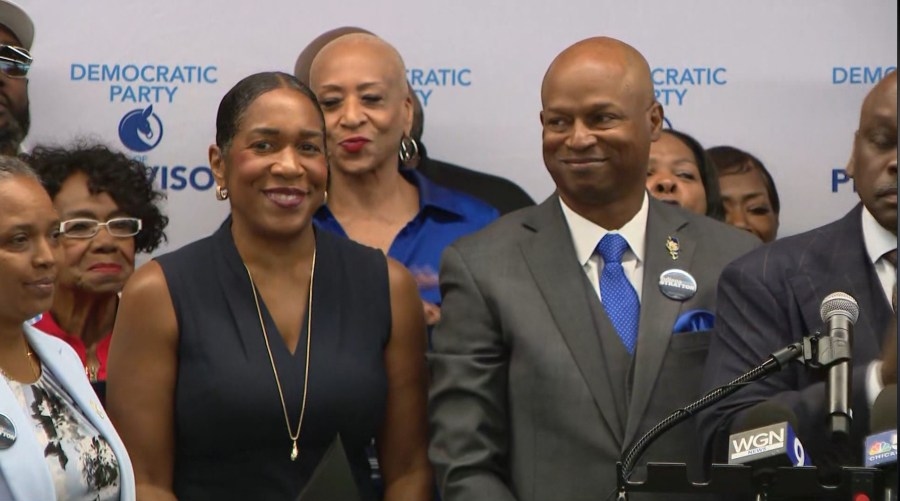 Illinois House Speaker endorses Lt. Gov. Stratton for Durbin's senate seat