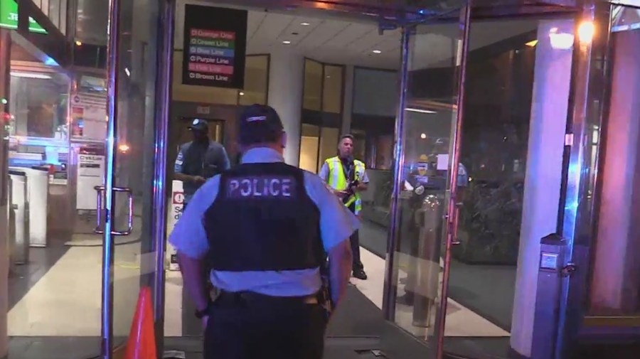 Man injured after argument leads to stabbing on Loop CTA platform