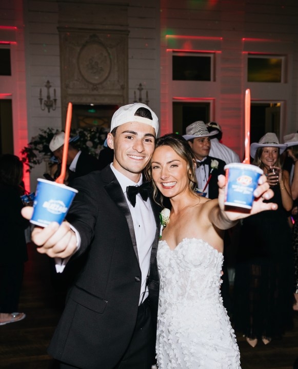 Dairy Queen dream wedding for Illinois native turned Mrs. Blizzard