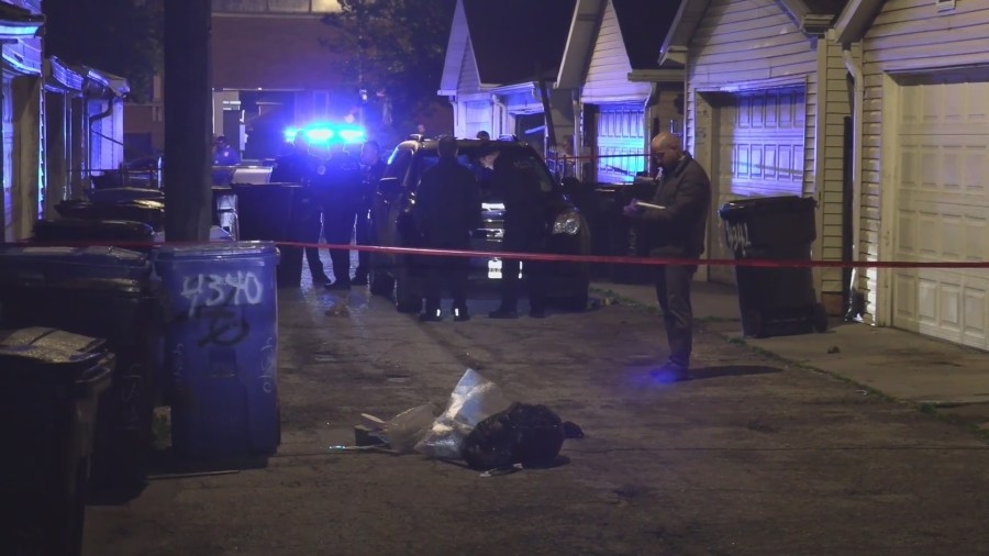 Man killed after argument leads to stabbing attack on Southwest Side overnight