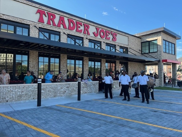 New Orleans' Mid City Trader Joe's now open
