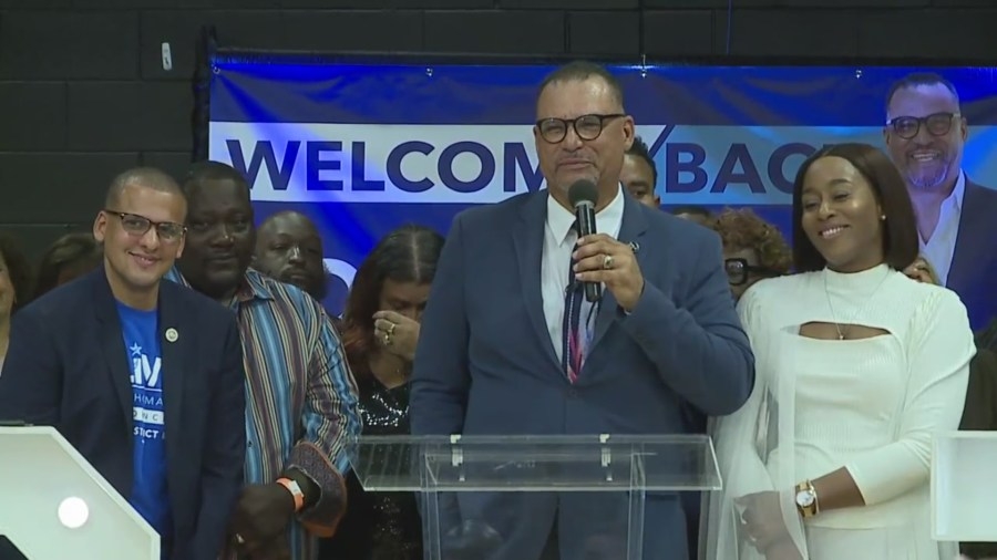 Councilmember Oliver Thomas makes overnight announcement for mayoral run
