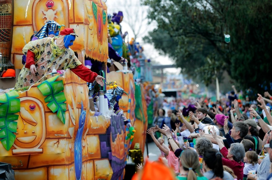 Here's where to find a first aid station at Orleans, Jefferson parish Mardi Gras parades