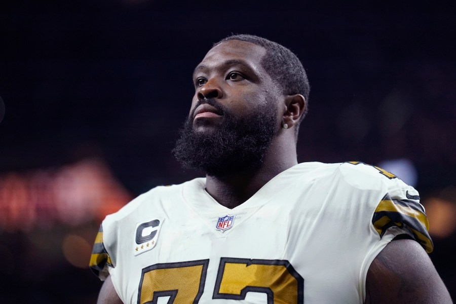 Former Saints tackle Terron Armstead retires