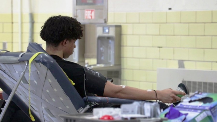 Rock Island High students help blood supply with donations