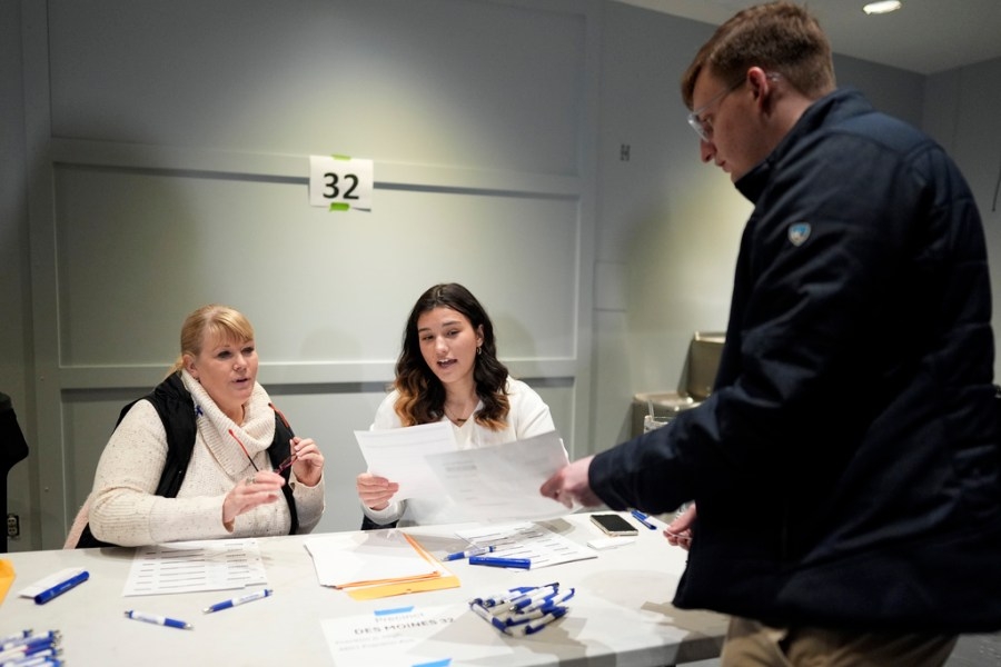 Will Iowa caucuses return to first in nation? Democrats deciding