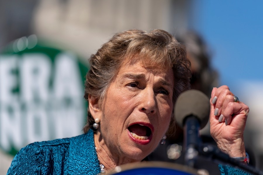 Rep. Jan Schakowsky won't seek reelection after 14 terms in Illinois