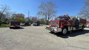 No injuries reported after firefighters find capsized boat in Great Miami River