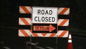 Gas leak temporarily shuts down Dayton street