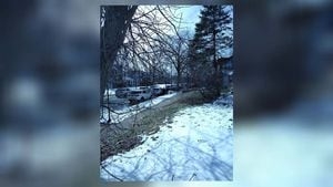 Woman arrested after reportedly kidnapping, attacking a child in Dayton, police say