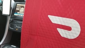 DoorDash driver robbed at gunpoint while making delivery in Ohio neighborhood, police say