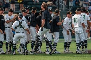 Wright State baseball beats No. 1 Vanderbilt; loses nightcap to end season