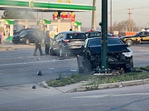 2 vehicles damaged after crash on busy Montgomery County street