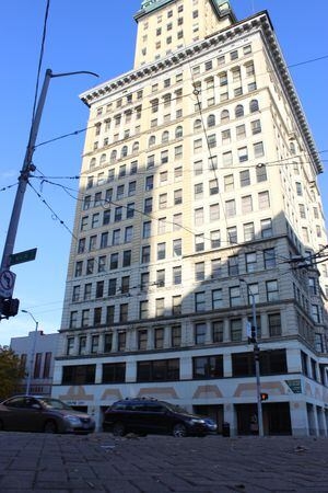 Abestos clean up next step in redevelopment of Dayton's oldest skyscraper