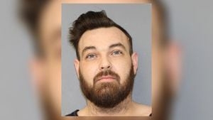 Man charged after SWAT standoff in Greene Co. neighborhood