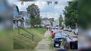 Man hurt after shooting in Dayton