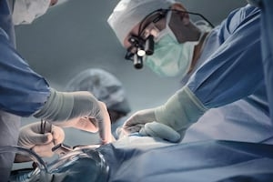 Woman unable to walk, sues hospital after surgeon operated on the wrong knee